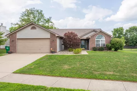 278 E Quail Wood Ln, Westfield, IN 46074