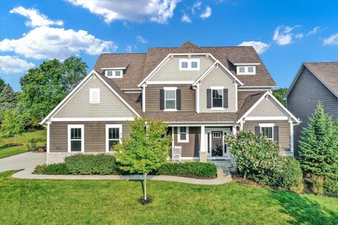 4504 Voyageur Way, Carmel, IN 46074