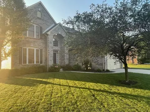 7257 Stones River Dr, Indianapolis, IN 46259