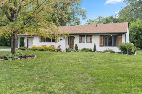 10 Green Acre Ct, Brownsburg, IN 46112