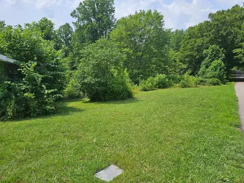 368 Kozy Fireplace Rd, Mitchell, IN 47446 photo 2
