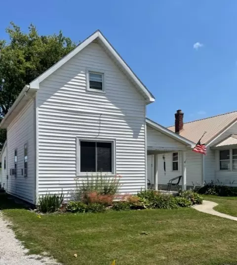 317 N Independence St, Tipton, IN 46072