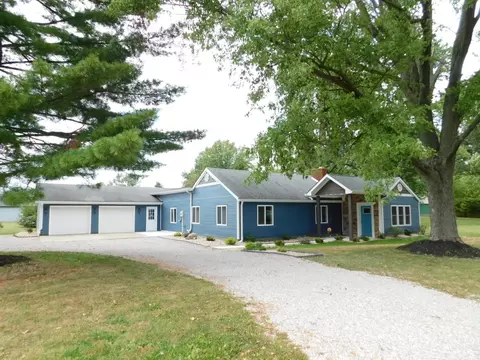 12350 E Legal Tender Rd, Columbus, IN 47203
