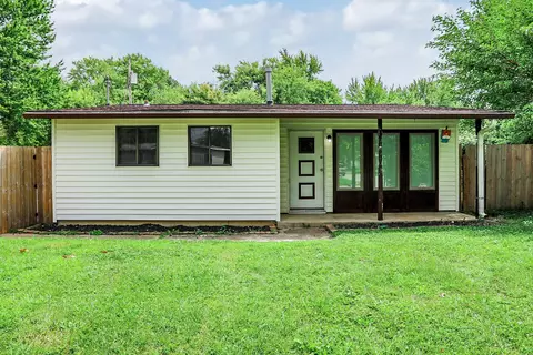 117 Parkview Dr, New Whiteland, IN 46184