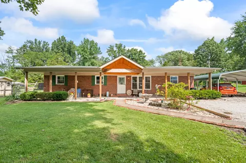 1700 E Lois Ln, North Vernon, IN 47265