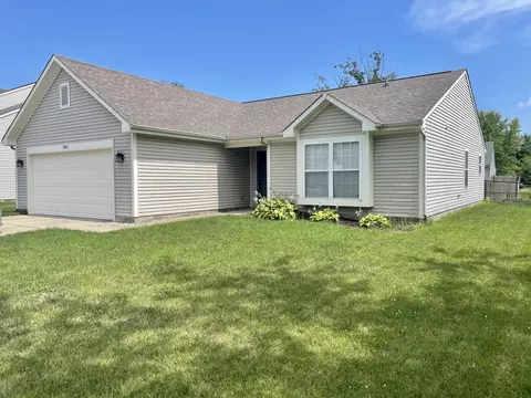 5865 Gadsen Dr, Plainfield, IN 46168