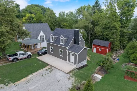 1908 W 10th St, Anderson, IN 46016