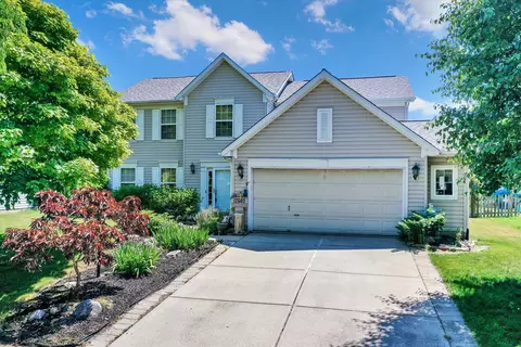 12689 Stanwich Pl, Carmel, IN 46033