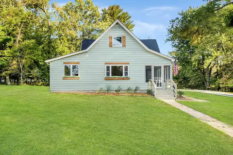 237 N Lebanon St, Jamestown, IN 46147