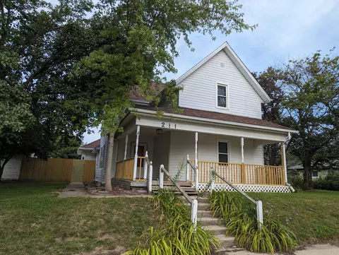 211 Illinois St, Shirley, IN 47384