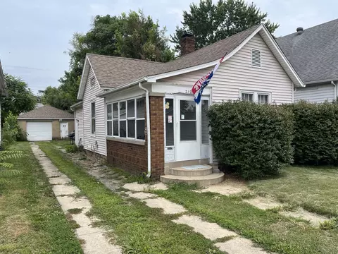 2122 1st Ave, Terre Haute, IN 47807