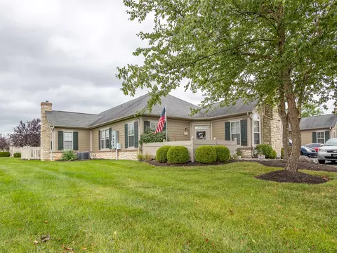 145 Bridgemor Ln, Mooresville, IN 46158