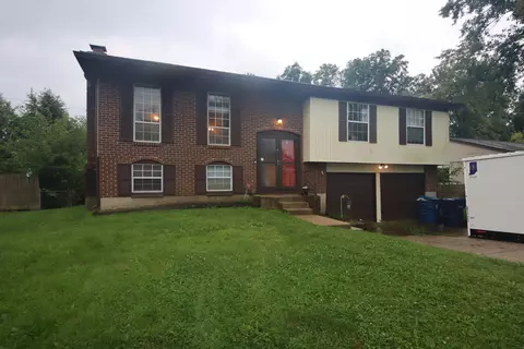 5235 Honey Manor Dr, Indianapolis, IN 46221