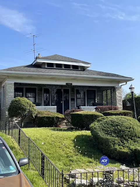 1162 W 32nd St, Indianapolis, IN 46208