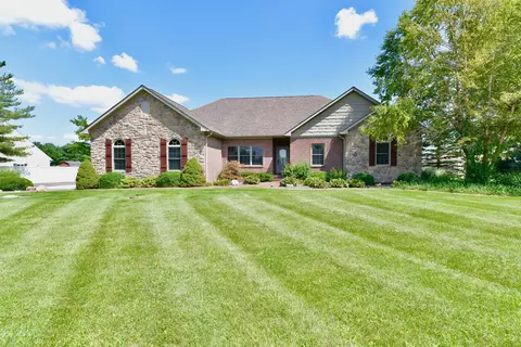 1677 N County Road 200 E, Danville, IN 46122