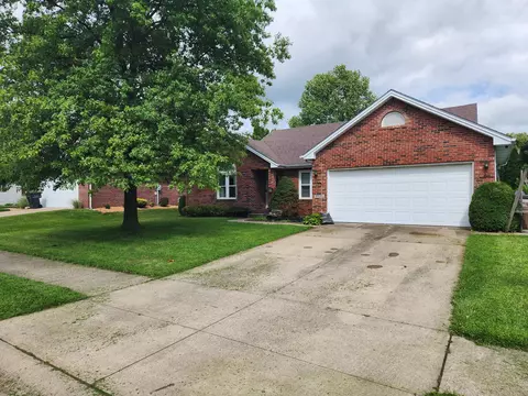 2035 Sherman Dr, Columbus, IN 47203