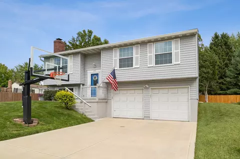 1183 Rosengarten Dr, Greenwood, IN 46142