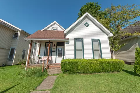 608 Hutchins Ave, Columbus, IN 47201