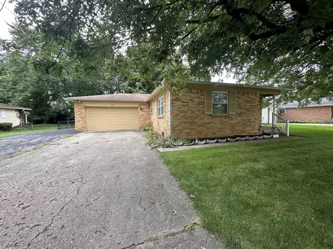 2256 Curry Dr, Indianapolis, IN 46229
