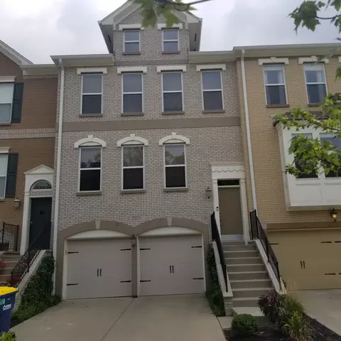 771 Greenford Trl N, Carmel, IN 46032