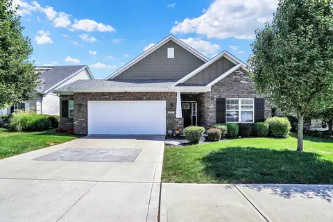 2287 Somerset Dr, Franklin, IN 46131