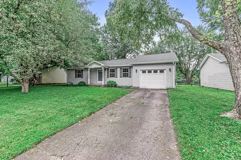 1425 Brooke Dr, Lebanon, IN 46052