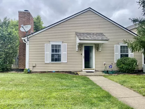 5956 Oakbrook Ln, Indianapolis, IN 46254