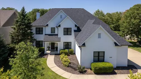 11430 Idlewood Dr, Fishers, IN 46037