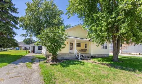 729 S Woodward St, Lapel, IN 46051