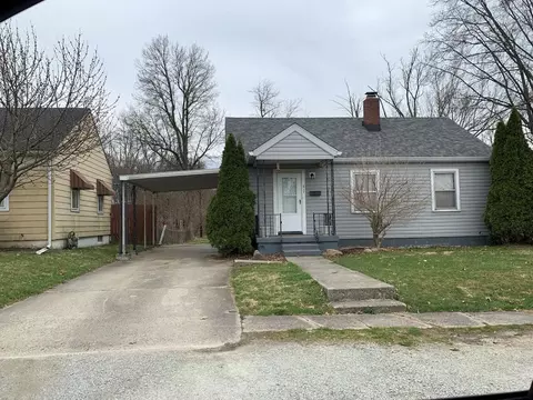 217 E 39th St, Anderson, IN 46013