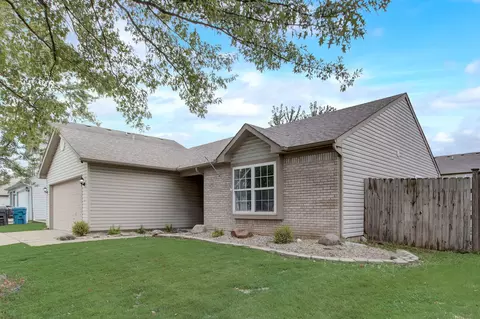 9782 Jackson Way, Avon, IN 46123