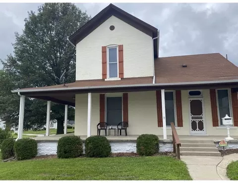 403 Spring St, Brownstown, IN 47220