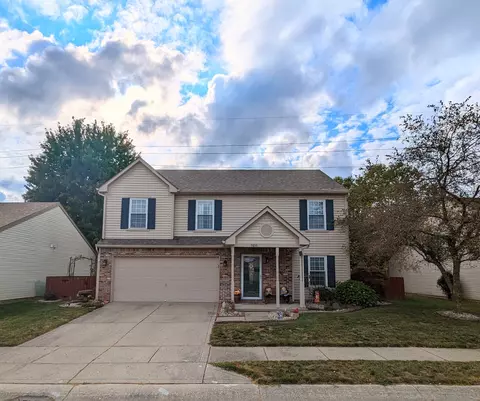 9839 Traditions Ln, Noblesville, IN 46060
