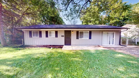 9714 Genevieve Ct, Indianapolis, IN 46235