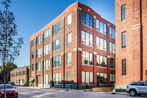 630 N College Ave #411, Indianapolis, IN 46204