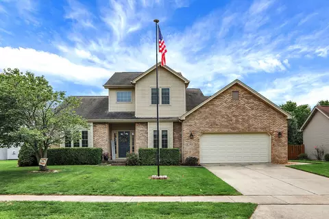2079 Pinewood Dr, Columbus, IN 47203