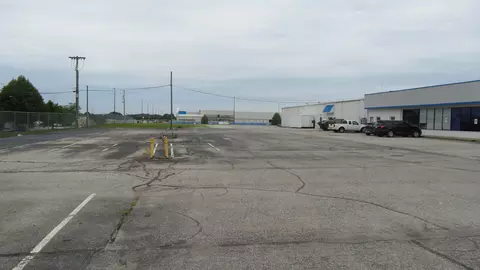 1829 S Us Highway 231, Crawfordsville, IN 47933