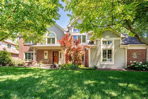 8337 Twin Pointe Cir, Indianapolis, IN 46236