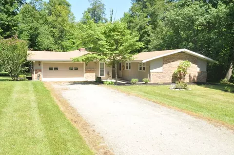 118 E Wildwood Dr, Springport, IN 47386