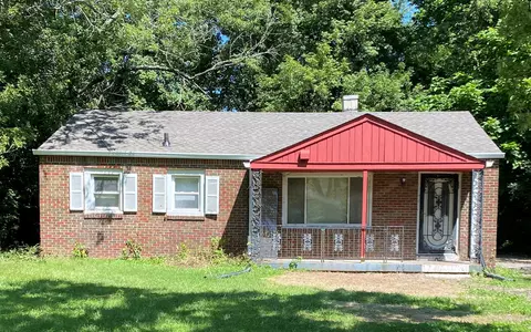 1940 Mayfair Dr, Indianapolis, IN 46260