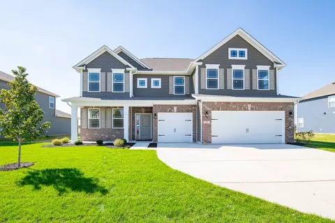 2556 Redding Dr, Whitestown, IN 46075