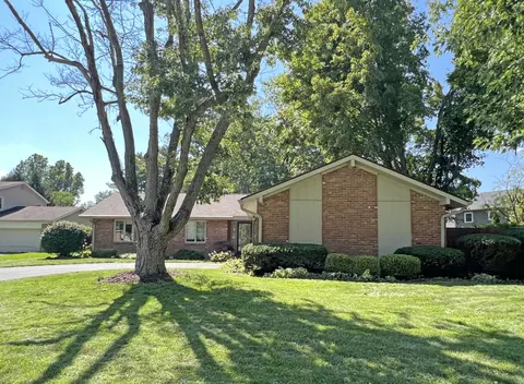 102 Walnut Ct, Noblesville, IN 46062