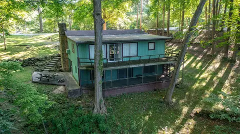 9531 E Keep Ln, Rockville, IN 47872