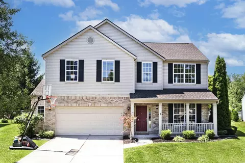 6259 Canterbury Dr, Zionsville, IN 46077