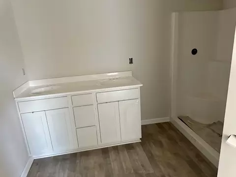 6217 Basden Dr, Indianapolis, IN 46221 photo 8