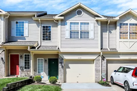 1019 Grovewood Dr, Beech Grove, IN 46107