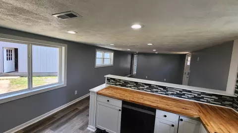 268 E Davis Ave, Universal, IN 47884 photo 7