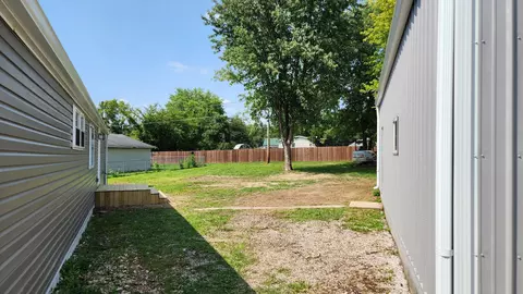 268 E Davis Ave, Universal, IN 47884 photo 21