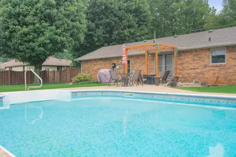 8907 Carriage Ln, Pendleton, IN 46064 photo 26