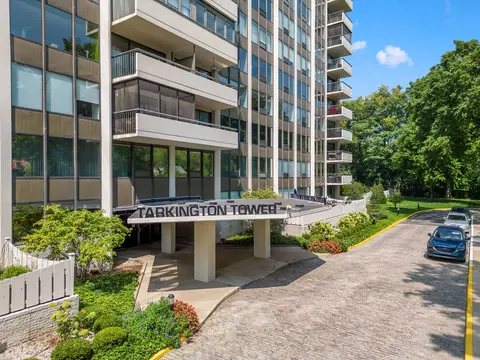 4000 N Meridian St #16-A, Indianapolis, IN 46208